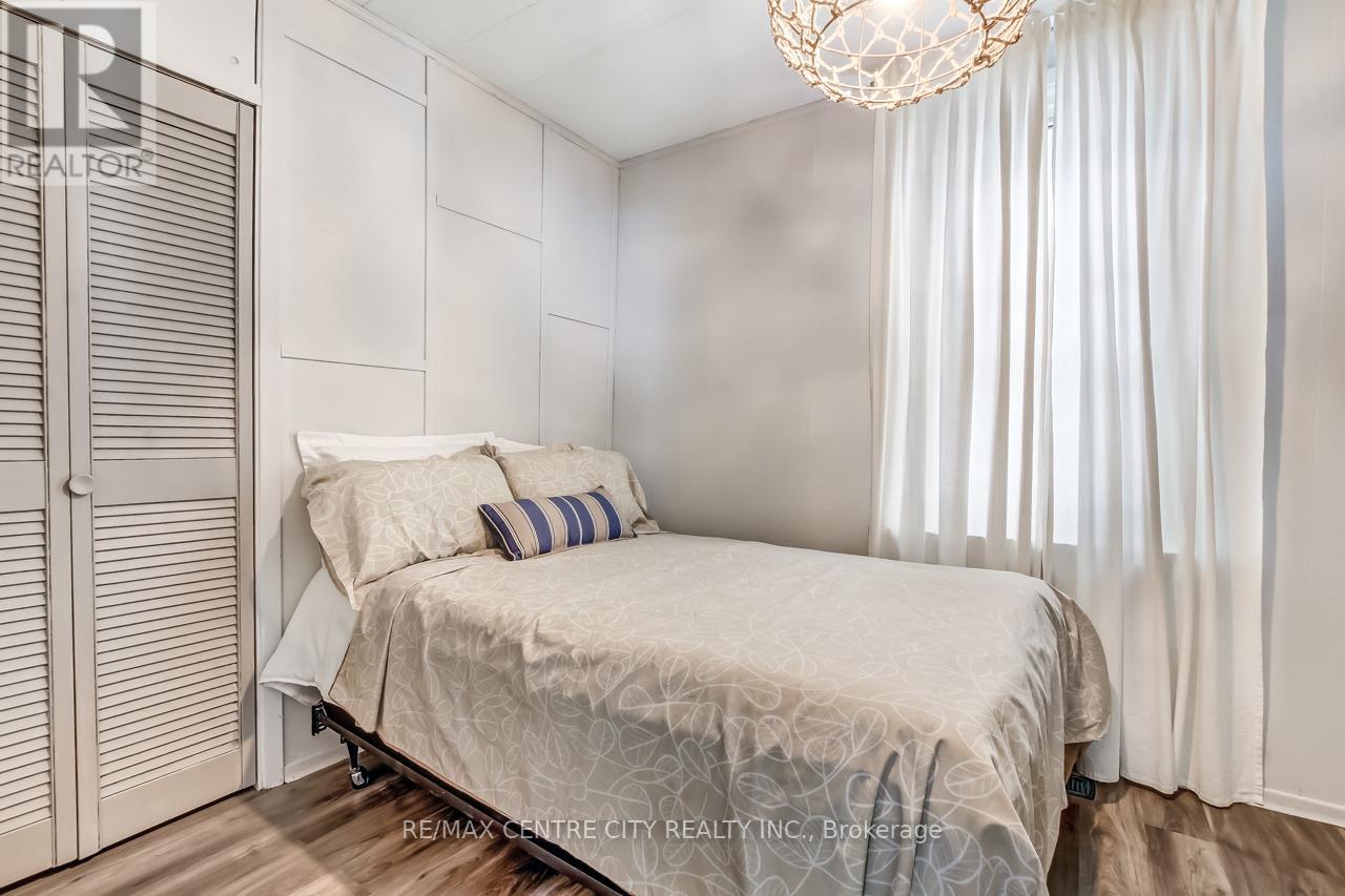 209 Adelaide Street, Central Elgin, Ontario  N5L 1A1 - Photo 5 - X12775092