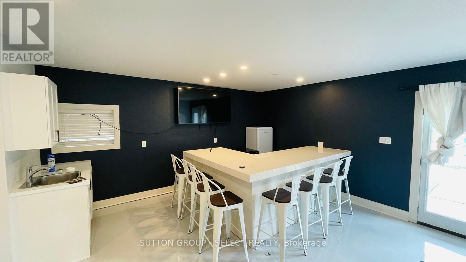 79 River Road, Lambton Shores, Ontario  N0M 1T0 - Photo 17 - X12775128