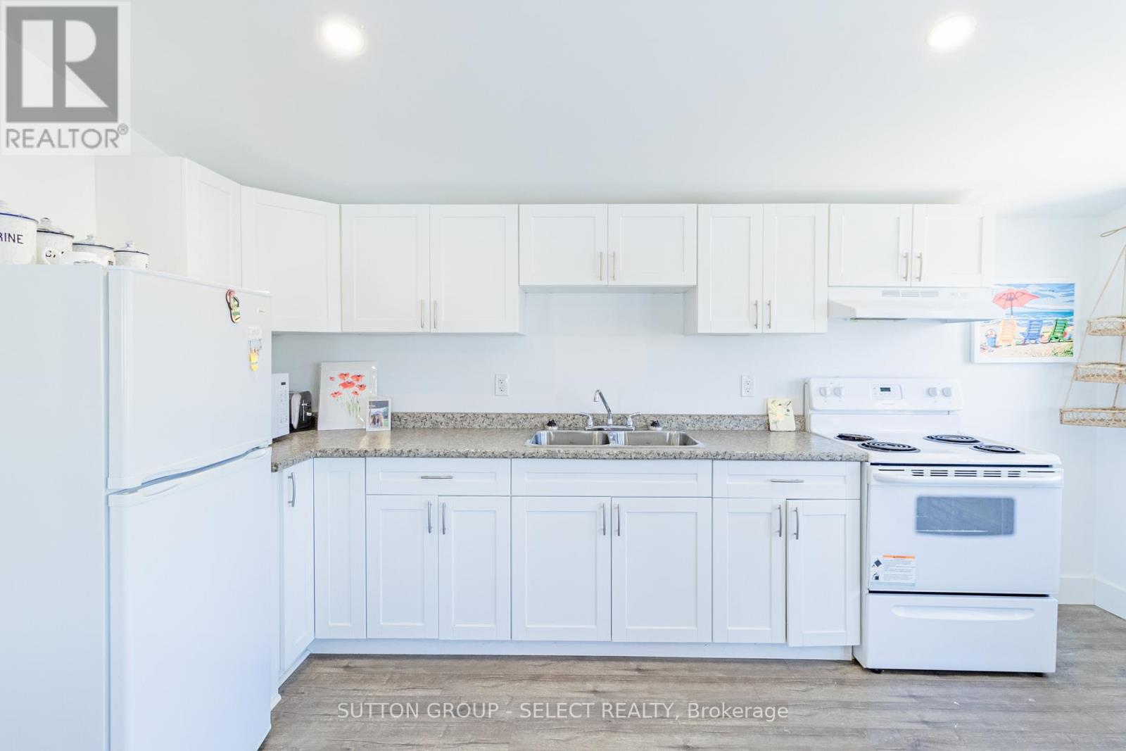 79 River Road, Lambton Shores, Ontario  N0M 1T0 - Photo 8 - X12775128