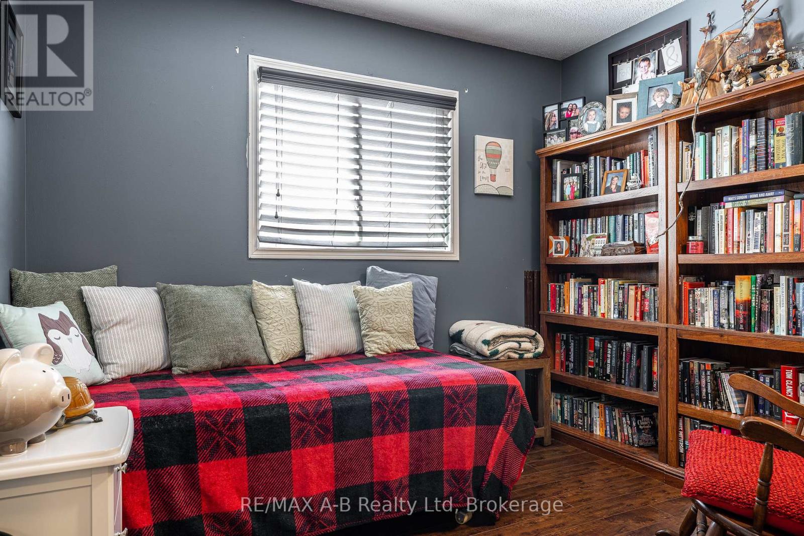 35 Maxwell Street, St. Marys, Ontario  N4X 1B3 - Photo 19 - X12775074