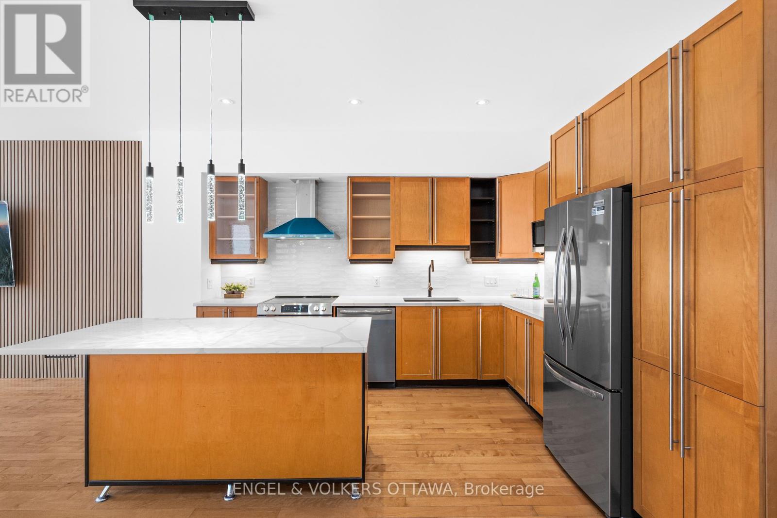 318 Parkin Circle, Ottawa, Ontario  K1T 4G6 - Photo 11 - X12775078