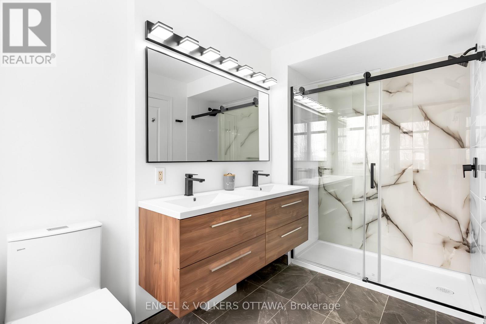 318 Parkin Circle, Ottawa, Ontario  K1T 4G6 - Photo 30 - X12775078