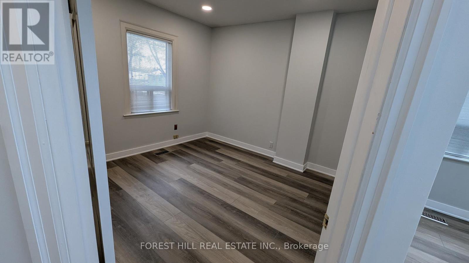 520 Eglinton Avenue E, Toronto, Ontario  M4P 1N6 - Photo 15 - C12752466