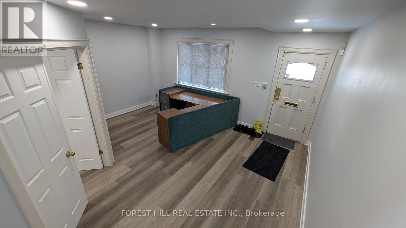 520 Eglinton Avenue E, Toronto, Ontario  M4P 1N6 - Photo 11 - C12752466