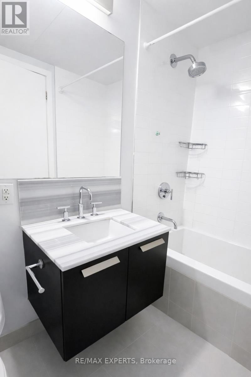 2511 - 57 St Joseph Street, Toronto, Ontario  M5S 0C5 - Photo 34 - C12774686