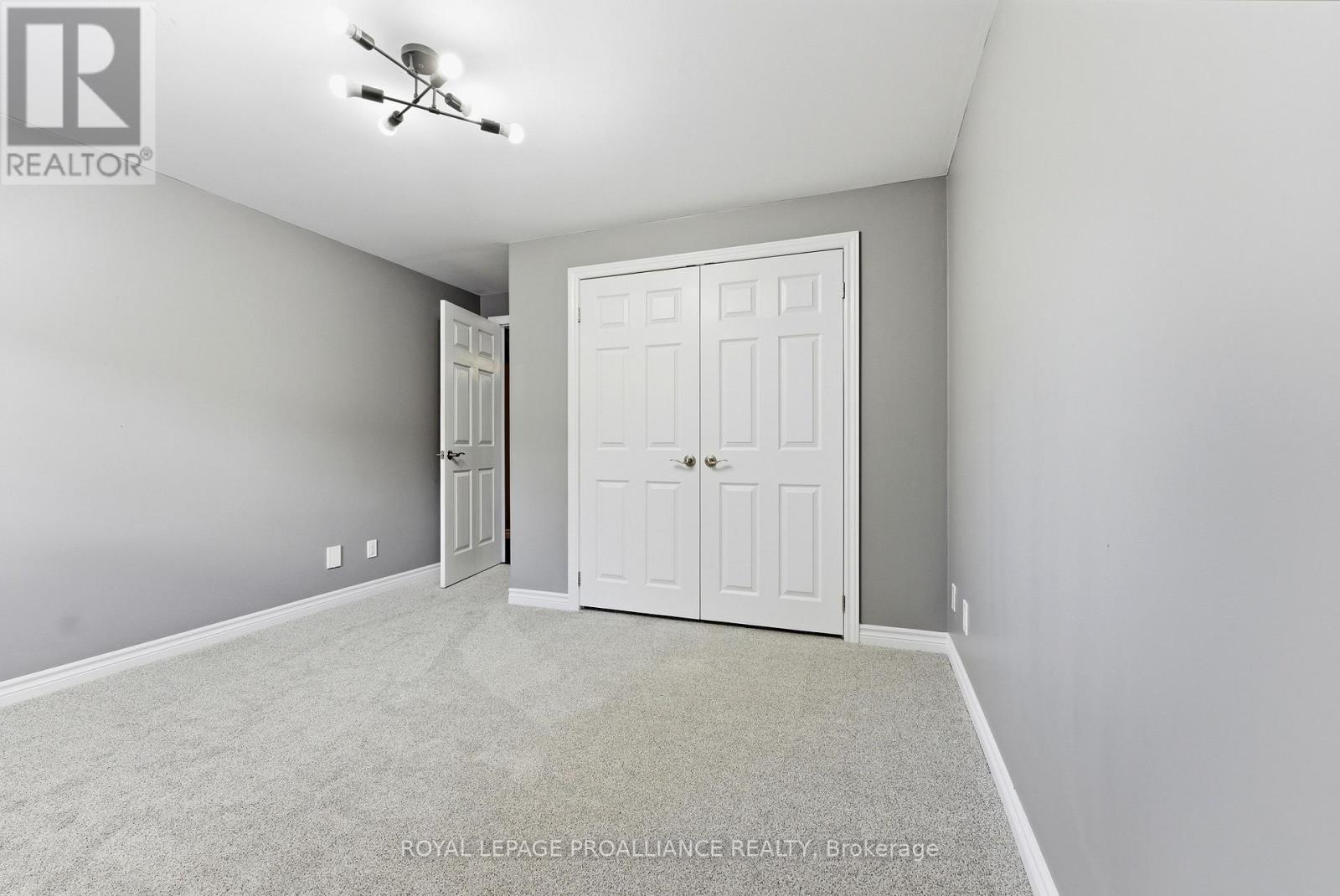 253 Herchimer Avenue, Belleville, Ontario  K8N 4H1 - Photo 33 - X12720690