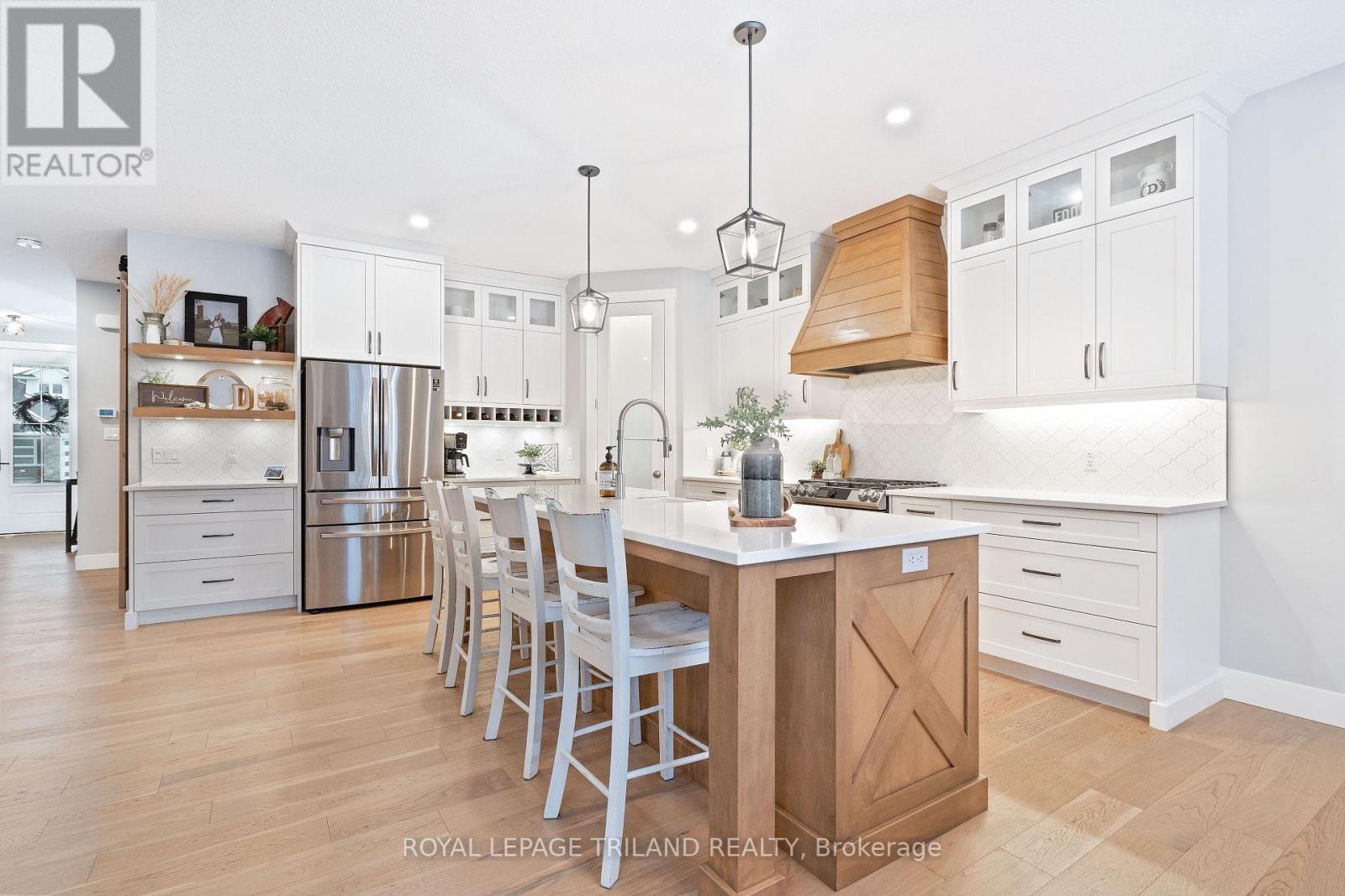 Photo 15 of 50 for 42 Cedarvale Lane