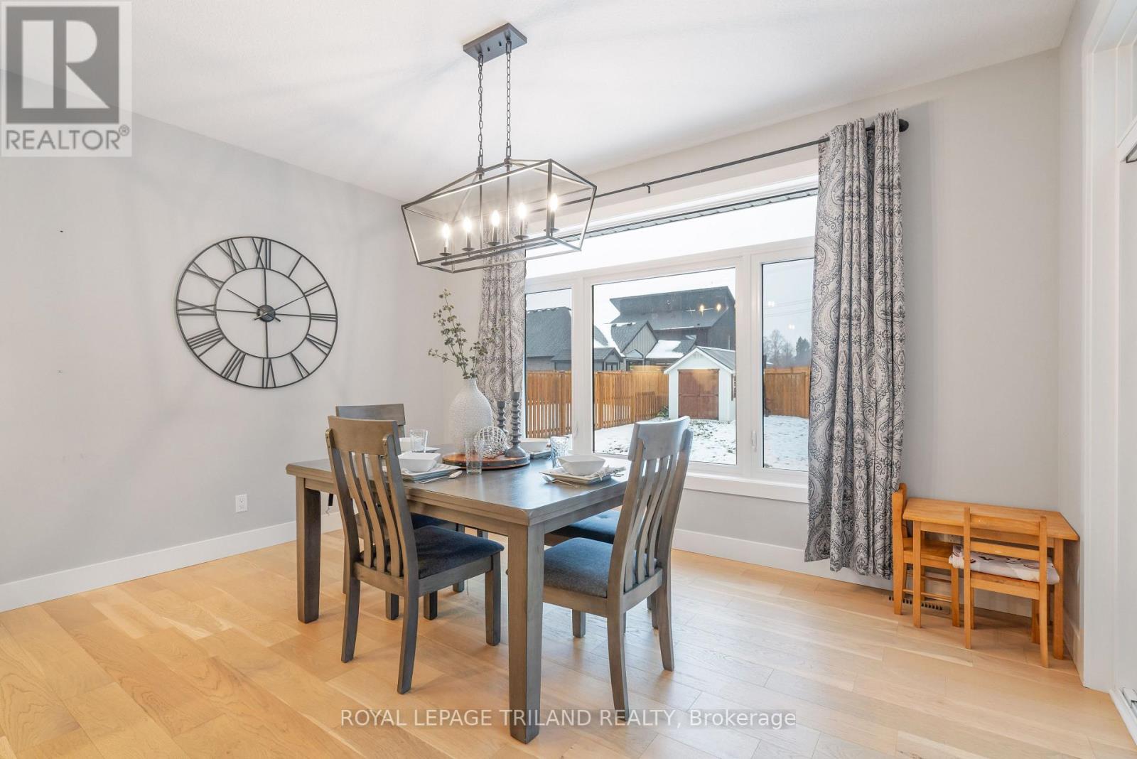 Photo 19 of 50 for 42 Cedarvale Lane