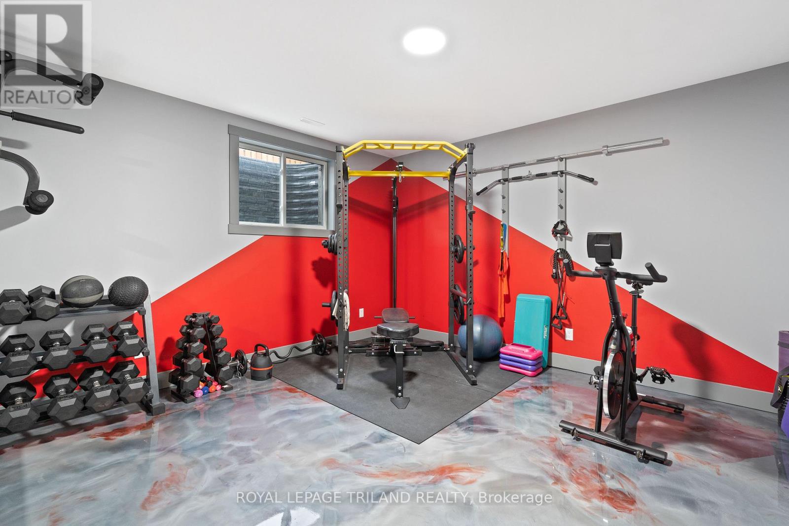 Photo 40 of 50 for 42 Cedarvale Lane