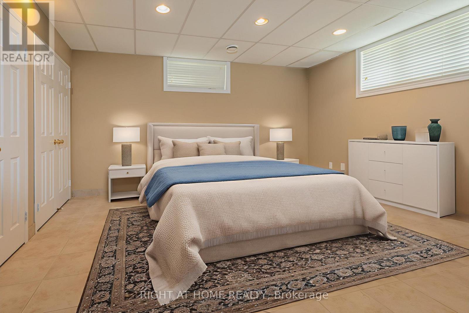 LOWER - 900 15TH SIDE ROAD, King, Ontario