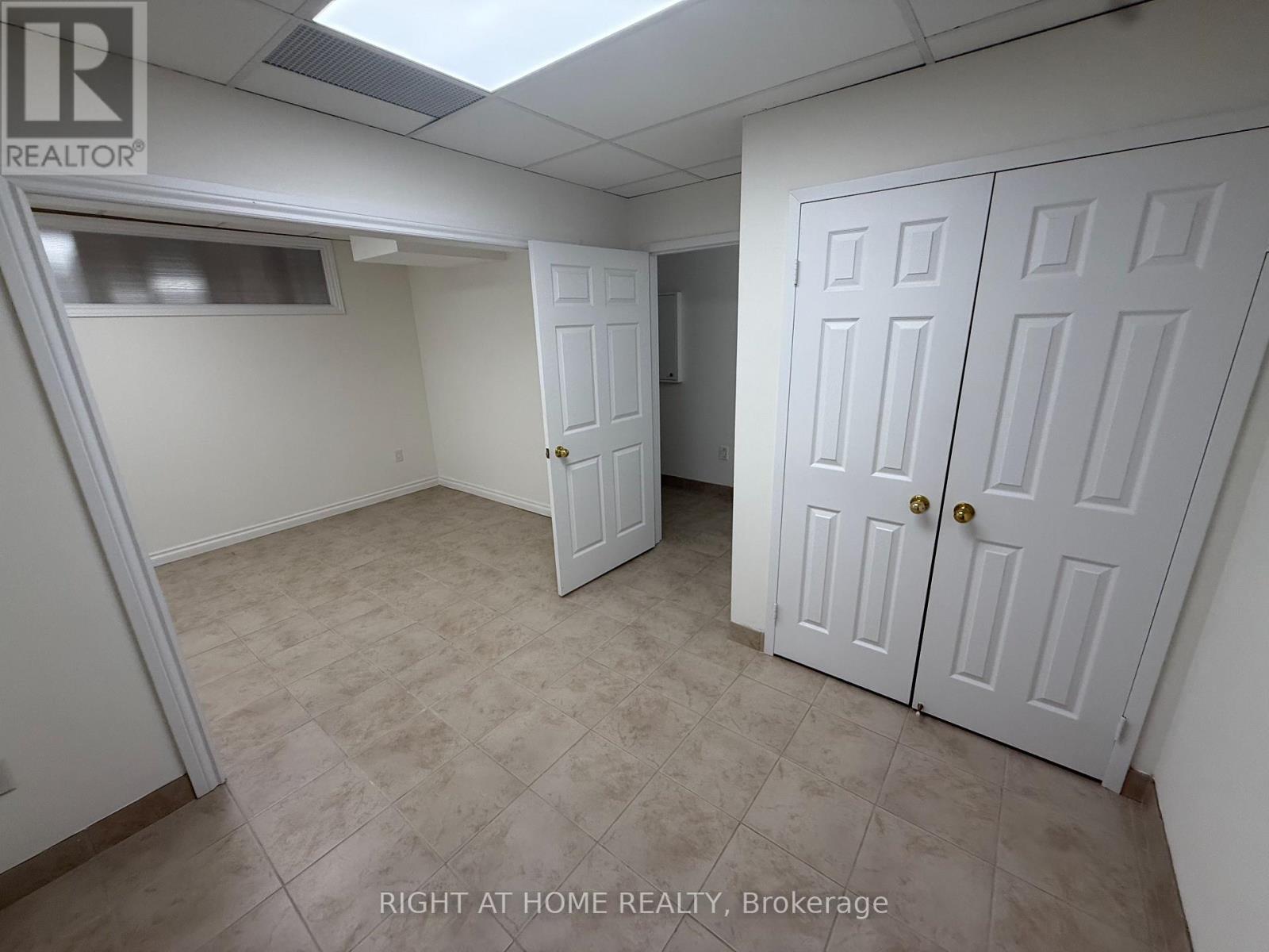 Lower - 900 15th Side Road, King, Ontario  L7B 1K5 - Photo 6 - N12752738