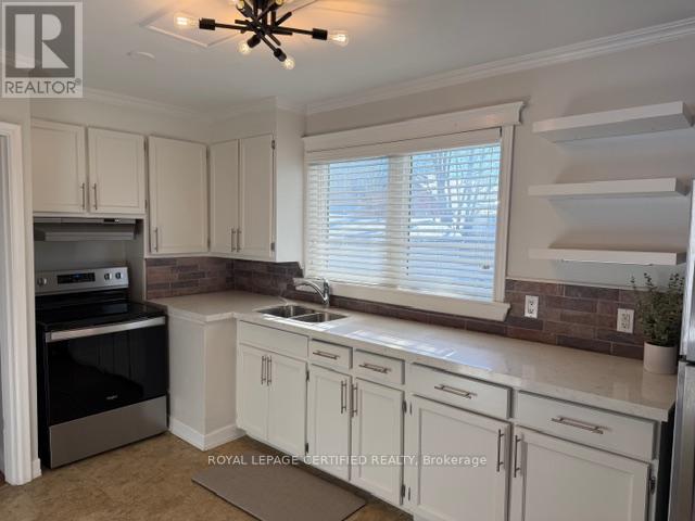 ( Upper ) - 15 Glendale Avenue, Brampton (Brampton West), Ontario  L6X 1X2 - Photo 8 - W12774974