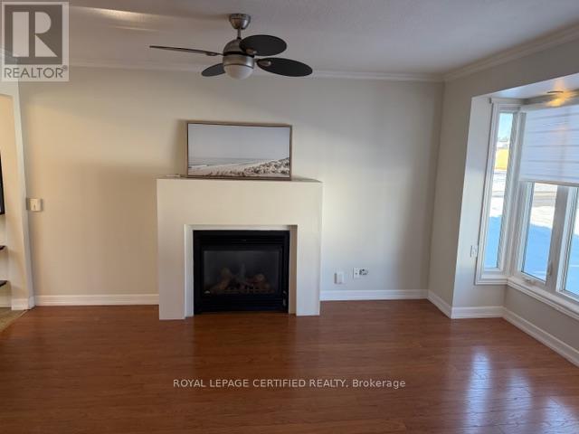 ( Upper ) - 15 Glendale Avenue, Brampton (Brampton West), Ontario  L6X 1X2 - Photo 5 - W12774974