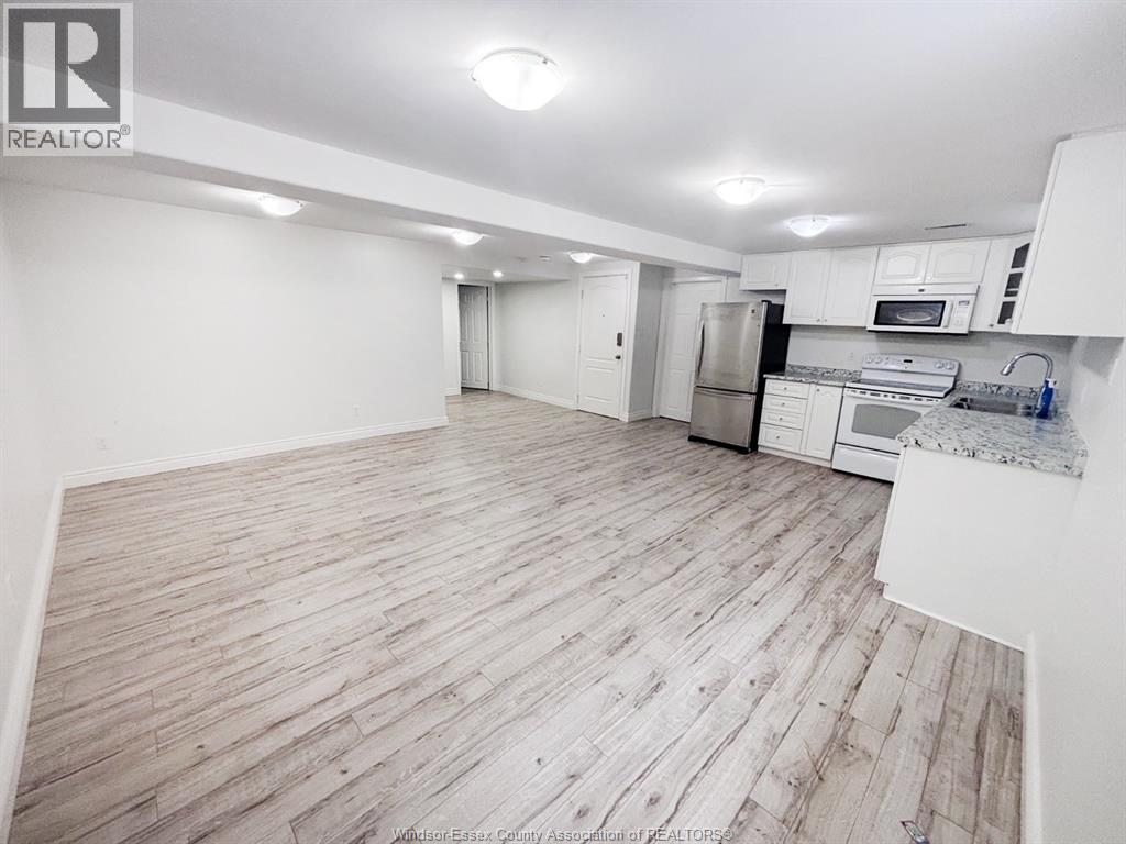 201 Hanmer, Barrie, Ontario  L4M 6W7 - Photo 18 - 26002899