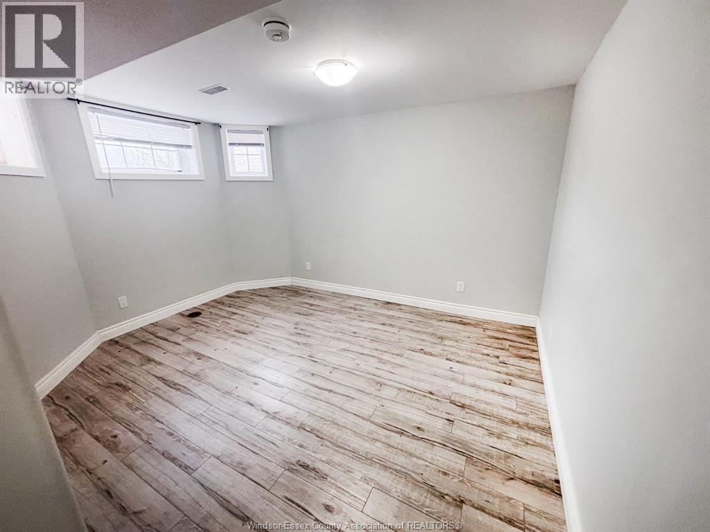 201 Hanmer, Barrie, Ontario  L4M 6W7 - Photo 24 - 26002899