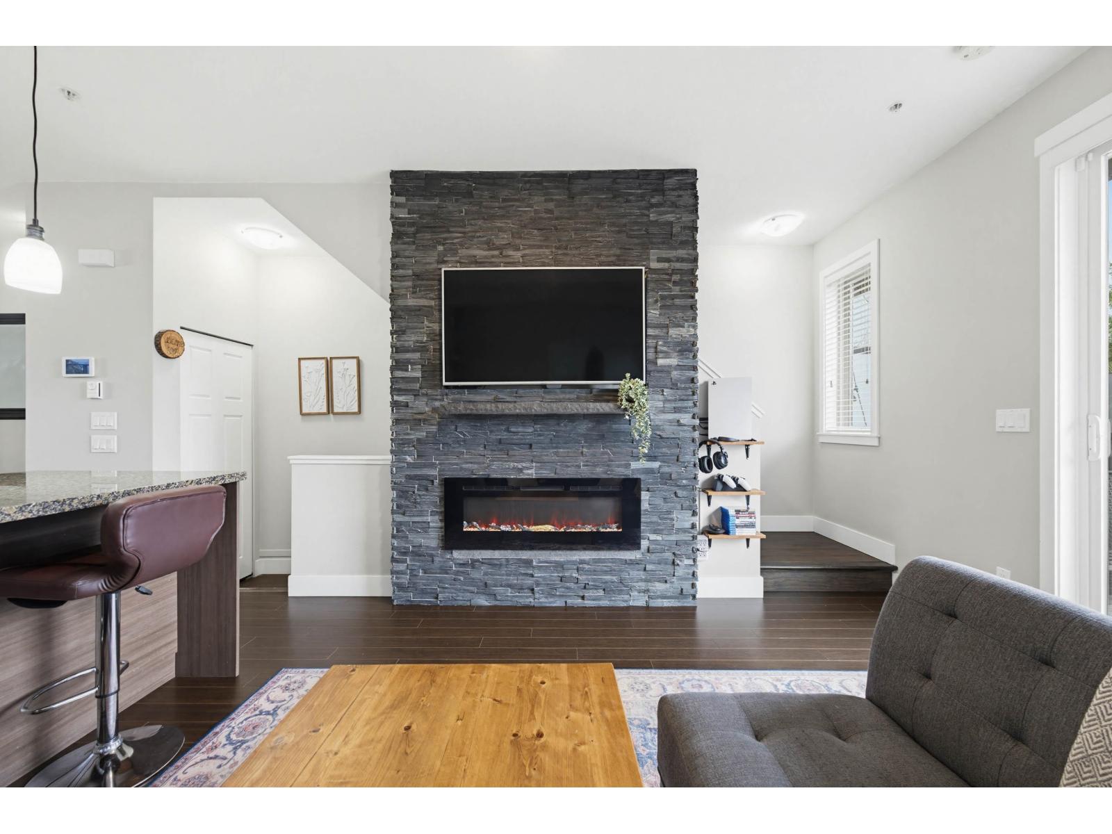 11 8250 209b Street, Langley, British Columbia  V2Y 0J7 - Photo 5 - R3087334