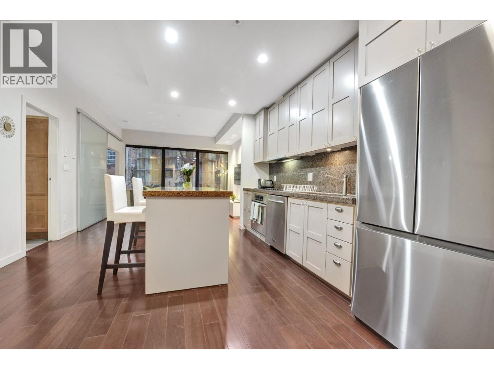 407 1333 W Georgia Street, Vancouver, British Columbia  V6E 4V3 - Photo 10 - R3088360