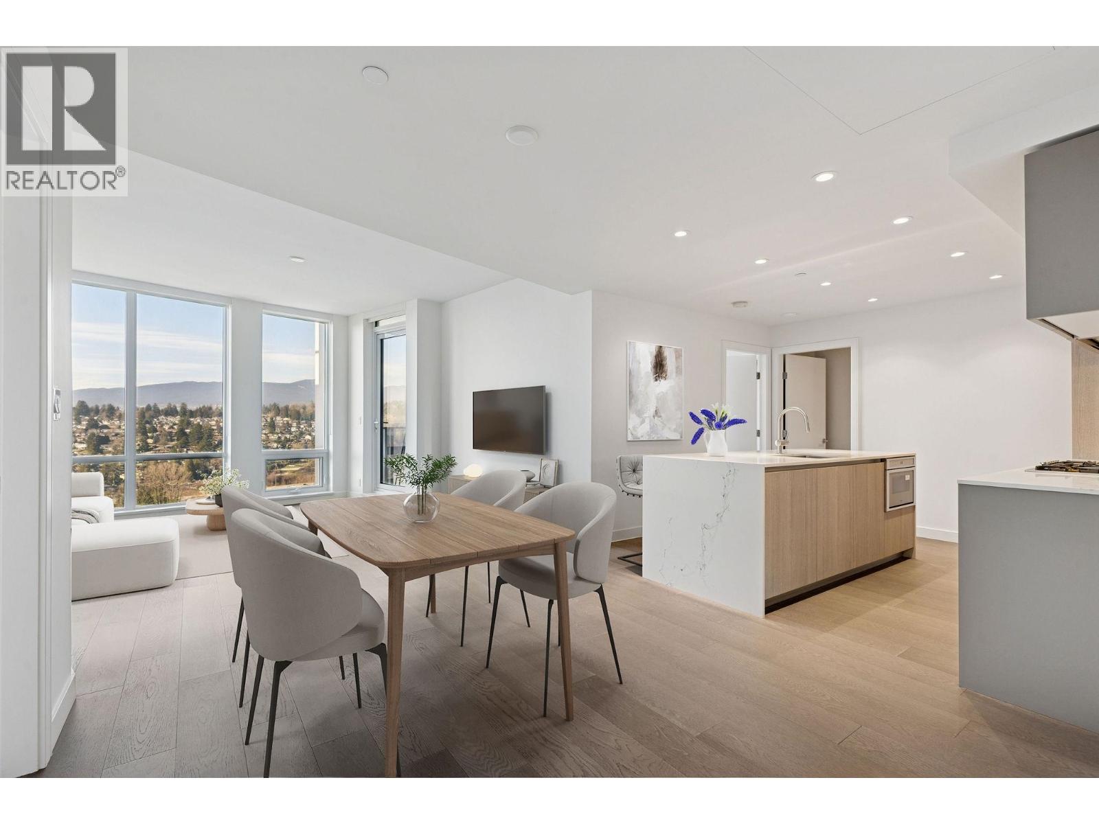 3006 1500 Fern Street, North Vancouver, British Columbia  V7J 0E6 - Photo 1 - R3088369