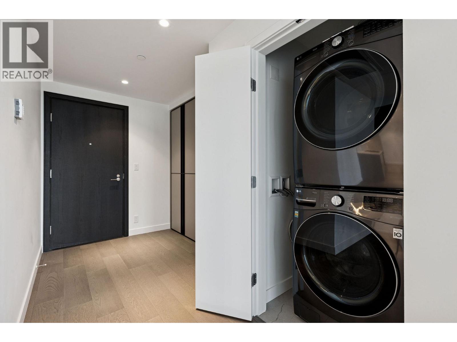 3006 1500 Fern Street, North Vancouver, British Columbia  V7J 0E6 - Photo 29 - R3088369