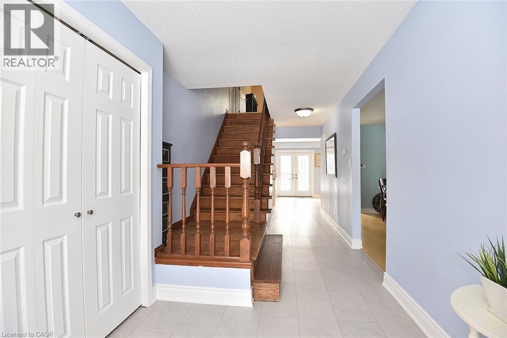 12 Ben Nevis Drive, Stoney Creek, Ontario  L8G 4J6 - Photo 6 - 40802867