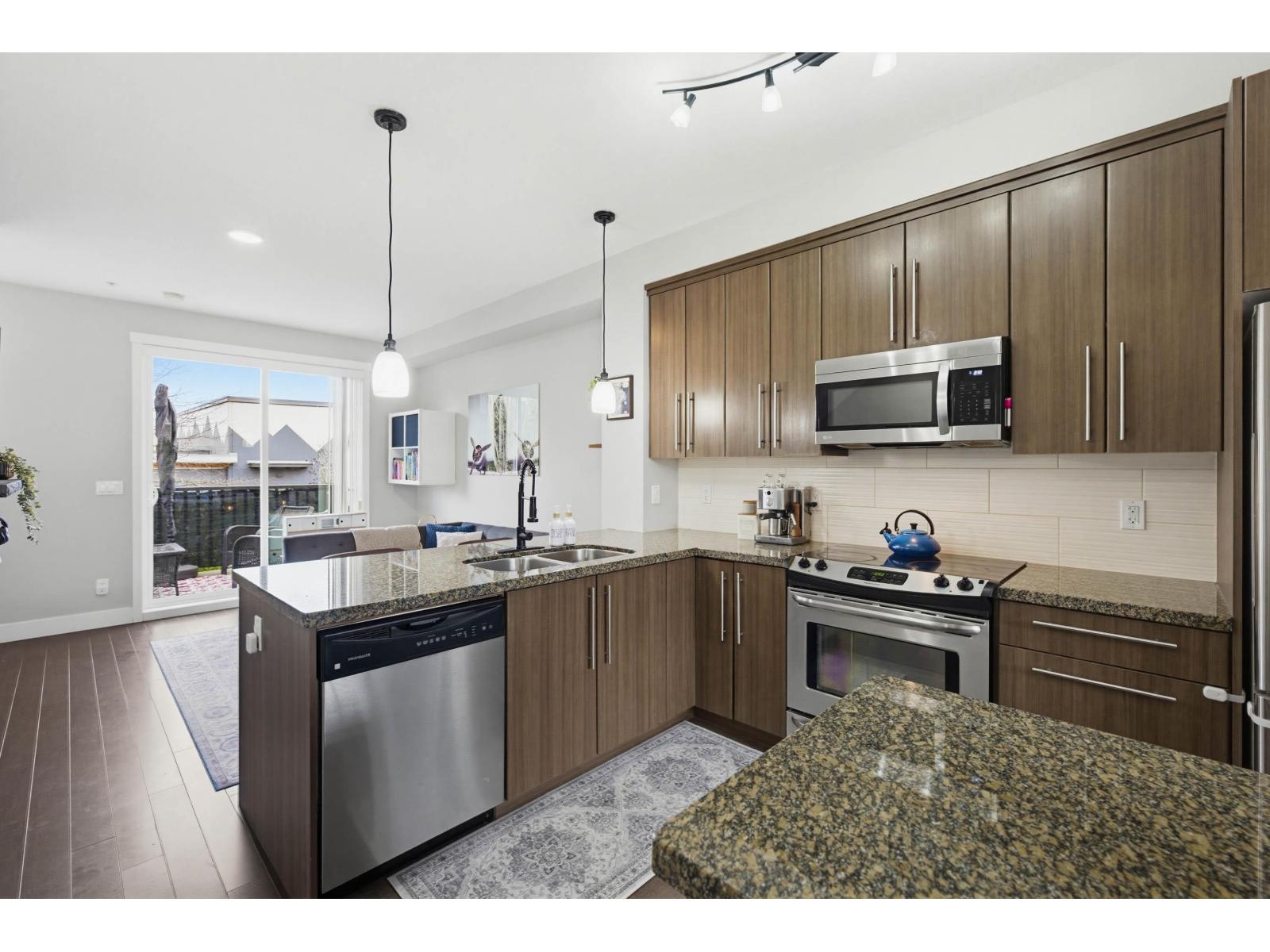 11 8250 209b Street, Langley, British Columbia  V2Y 0J7 - Photo 11 - R3087334