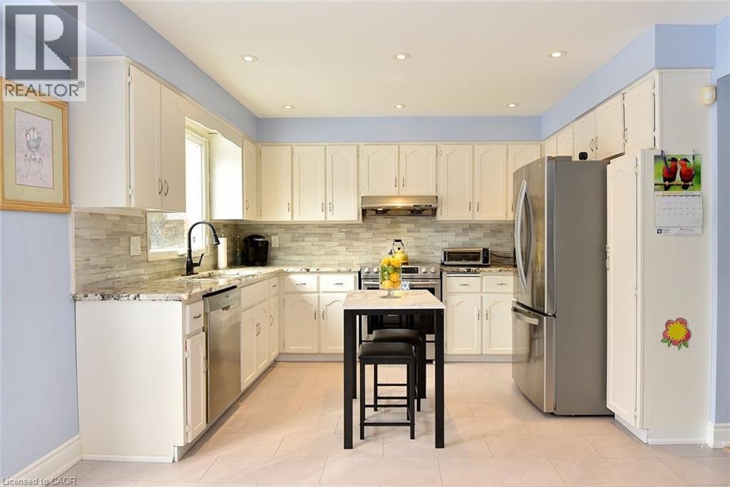 12 Ben Nevis Drive, Stoney Creek, Ontario  L8G 4J6 - Photo 11 - 40802867