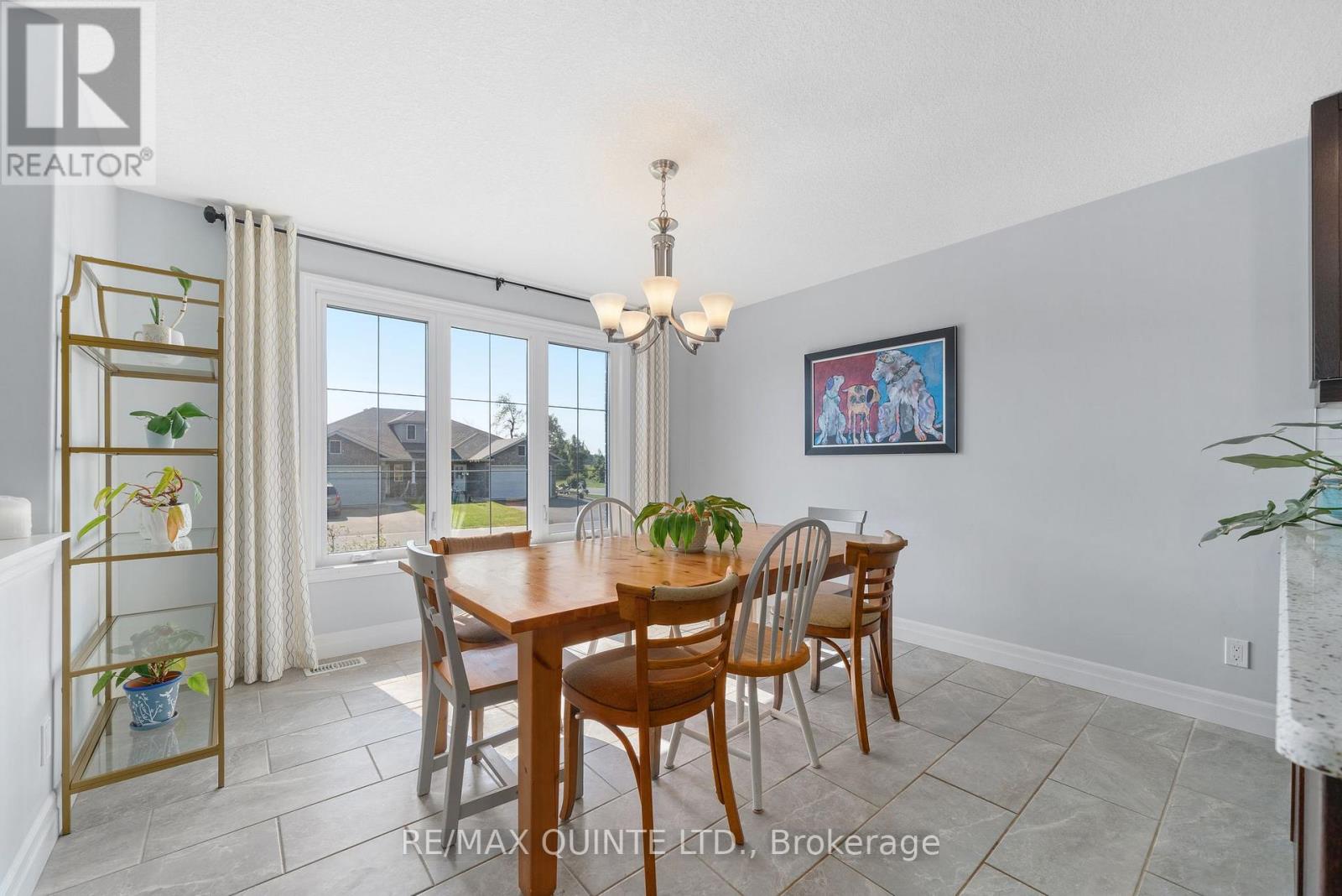 56 Mcintosh Crescent, Quinte West, Ontario  K8V 0G1 - Photo 14 - X12774990