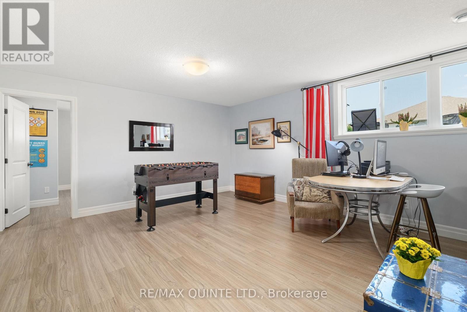 56 Mcintosh Crescent, Quinte West, Ontario  K8V 0G1 - Photo 31 - X12774990