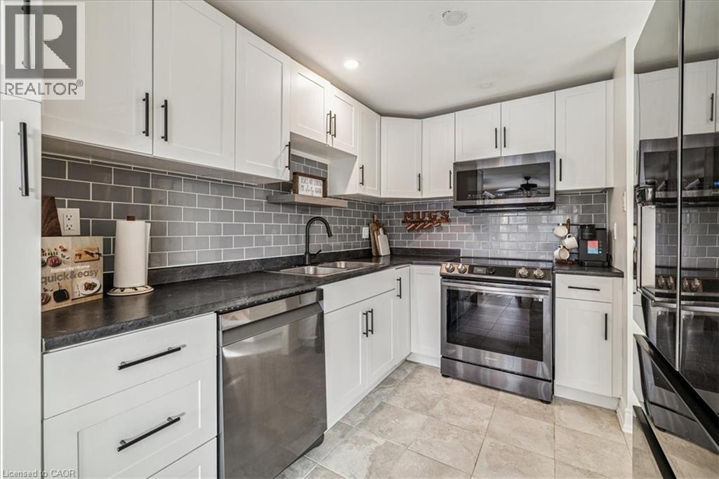 11 Macteith Court, Cambridge, Ontario  N1R 8J1 - Photo 12 - 40803956