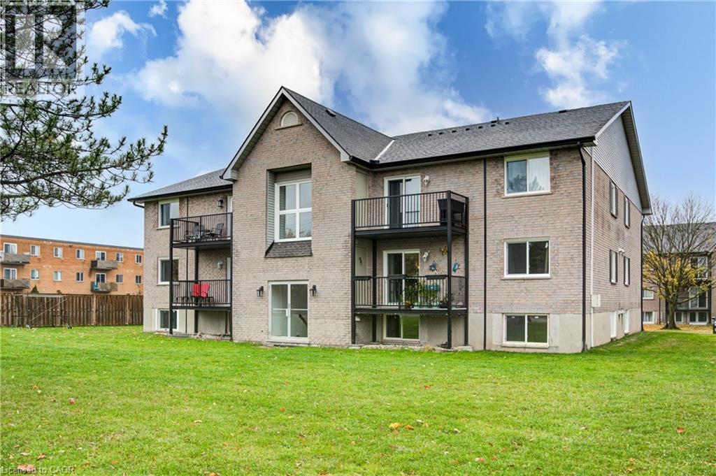 50 Campbell Court Unit# 304, Stratford, Ontario  N5A 7T6 - Photo 3 - 40803990