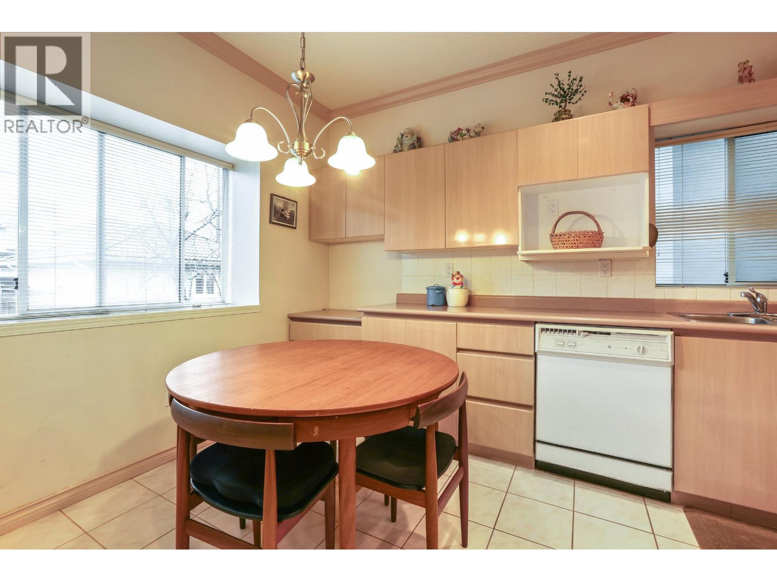 7823 Hudson Street, Vancouver, British Columbia  V6P 4L9 - Photo 9 - R3088380