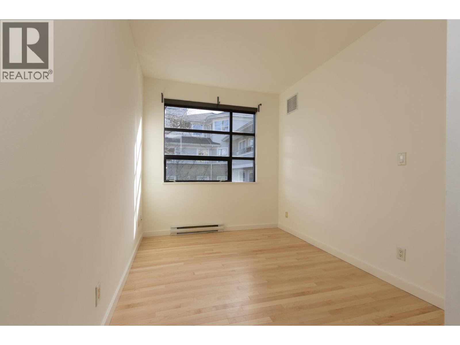 682 W 16th Avenue, Vancouver, British Columbia  V5Z 1S6 - Photo 12 - R3088388