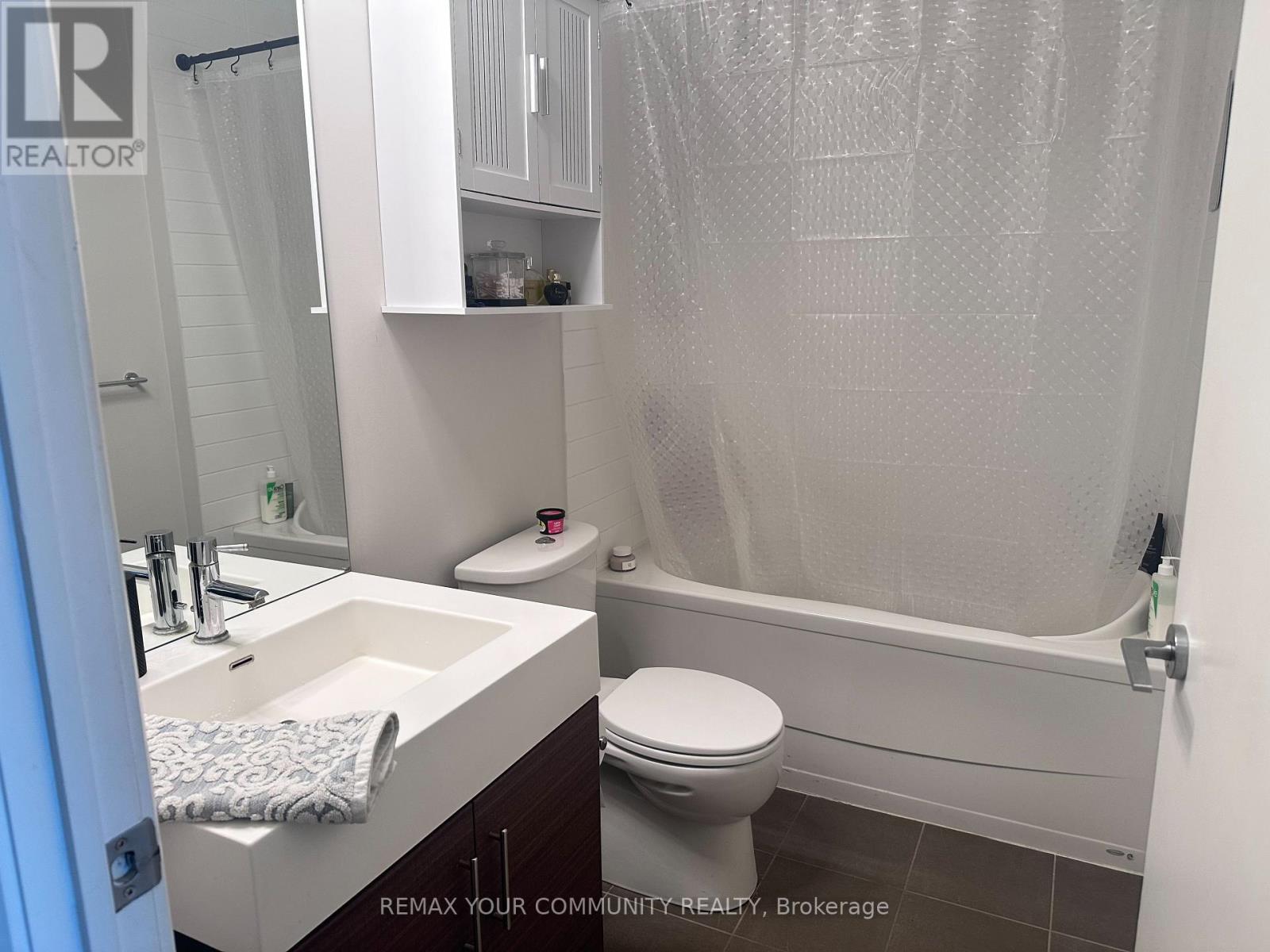 1103 - 116 George Street, Toronto, Ontario  M5A 3S2 - Photo 12 - C12775044