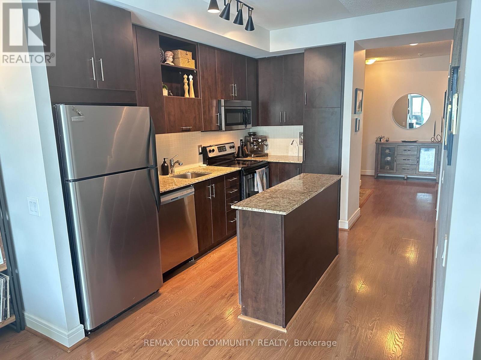 1103 - 116 George Street, Toronto, Ontario  M5A 3S2 - Photo 6 - C12775044