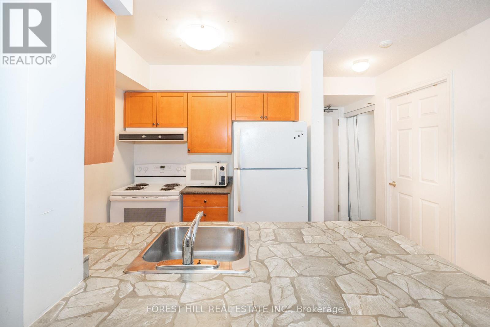 2302 - 155 Beecroft Road, Toronto, Ontario  M2N 7C6 - Photo 7 - C12775056