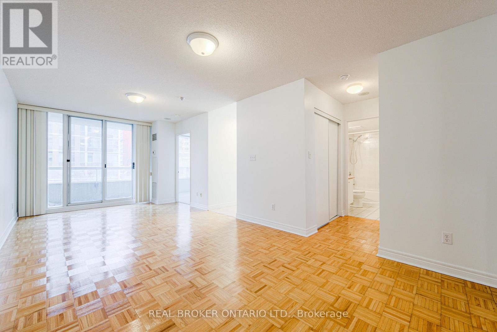 509 - 43 EGLINTON AVENUE E, Toronto, Ontario