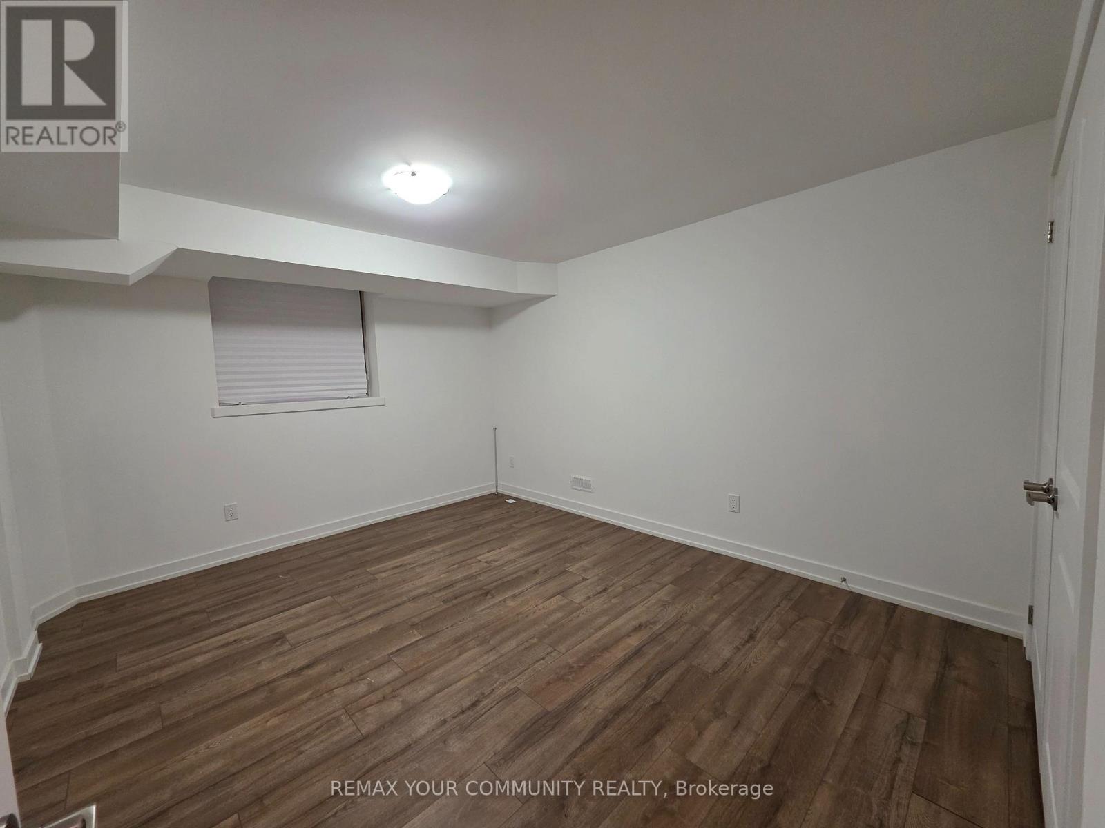 Bsmt - 33-400 Finch Avenue, Pickering, Ontario  L1V 0G7 - Photo 11 - E12775072