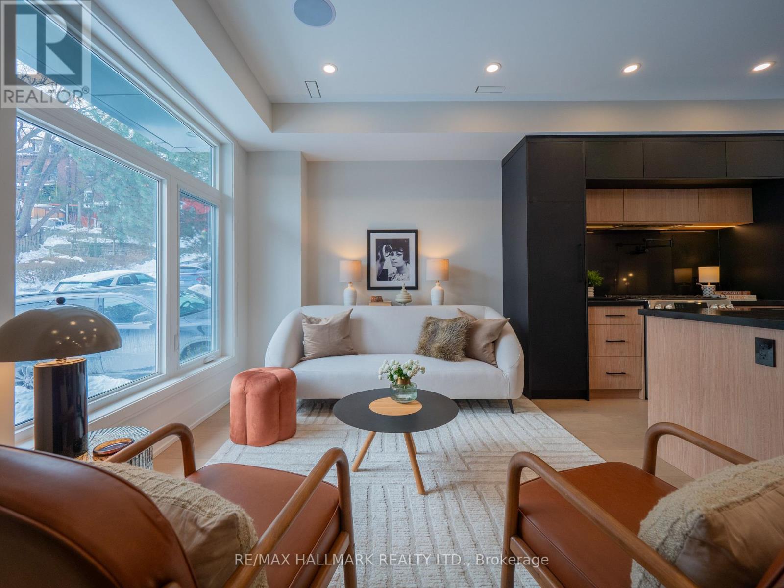 24 Harriet Street, Toronto, Ontario  M4L 2E9 - Photo 3 - E12775082