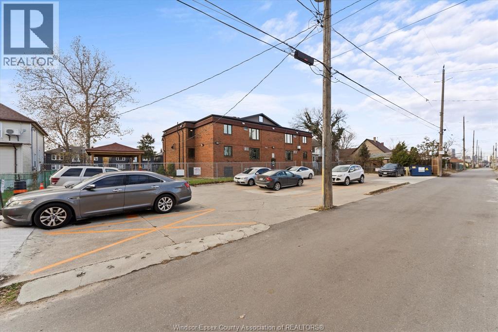 1160 Howard Unit# 304, Windsor, Ontario N9A 1S7 - Photo 23 - 26002918
