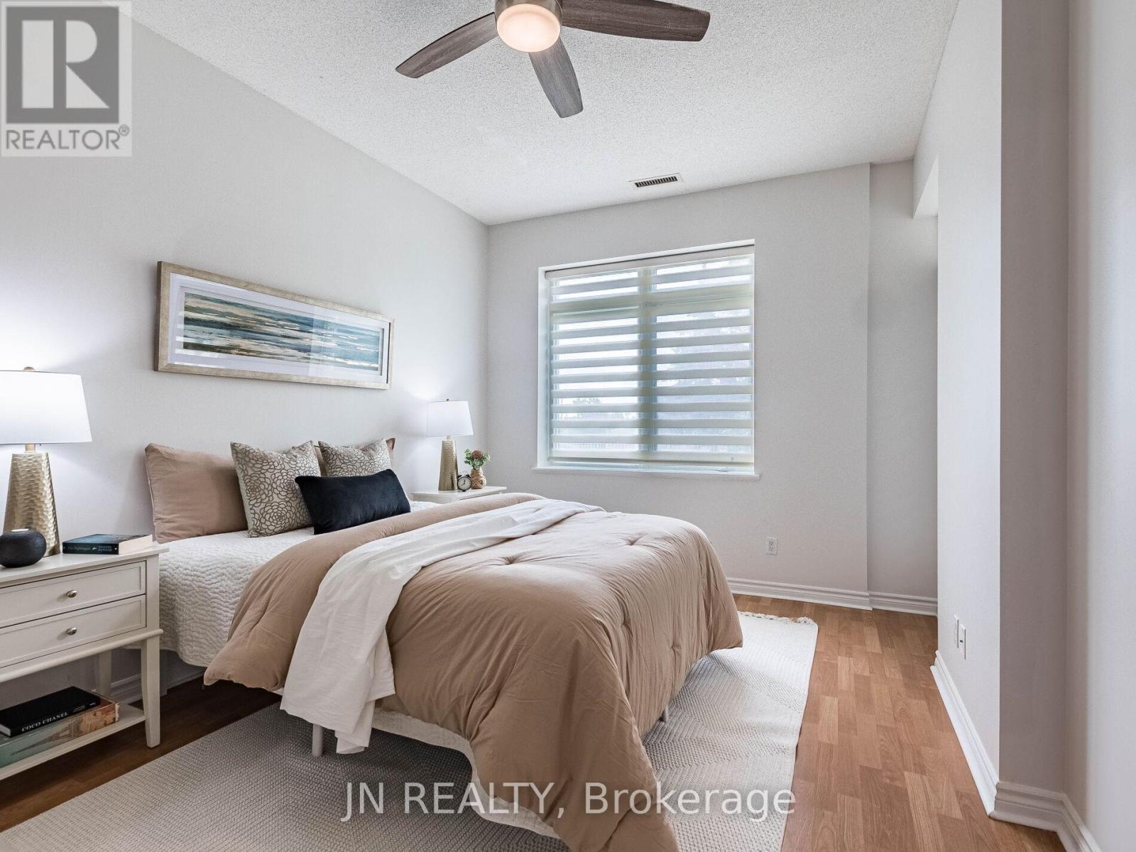 109 - 10 Dayspring Circle, Brampton, Ontario  L6P 1B9 - Photo 18 - W12749436