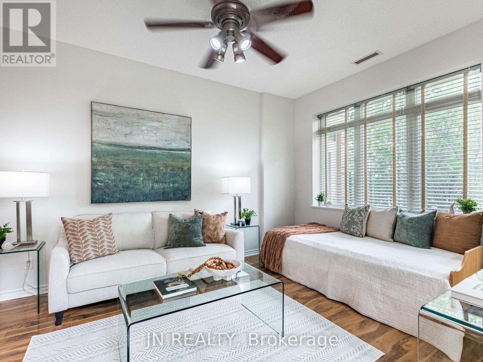 109 - 10 Dayspring Circle, Brampton, Ontario  L6P 1B9 - Photo 25 - W12749436