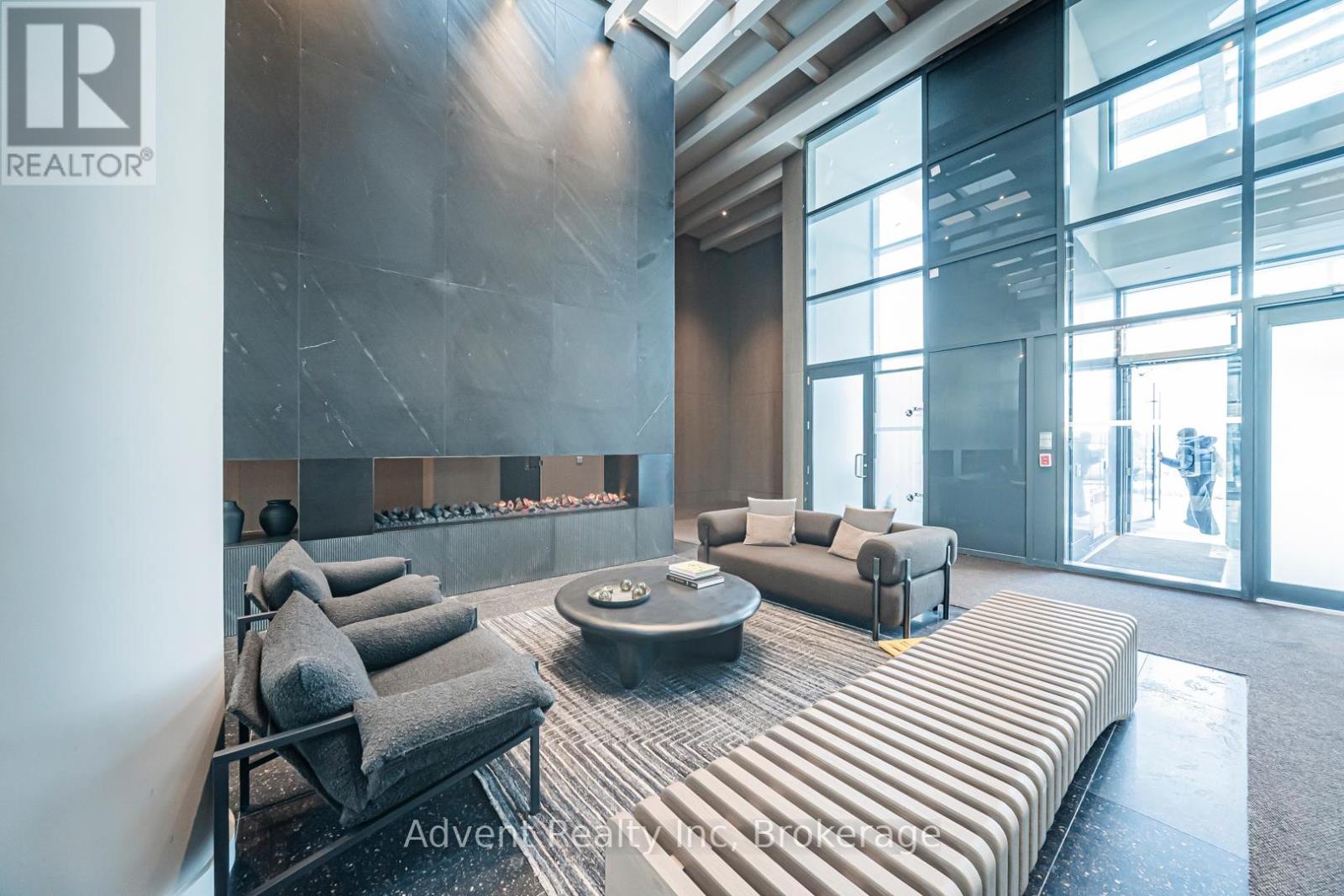 5512 - 8 Interchange Way, Vaughan, Ontario  L4K 0R2 - Photo 20 - N12775020