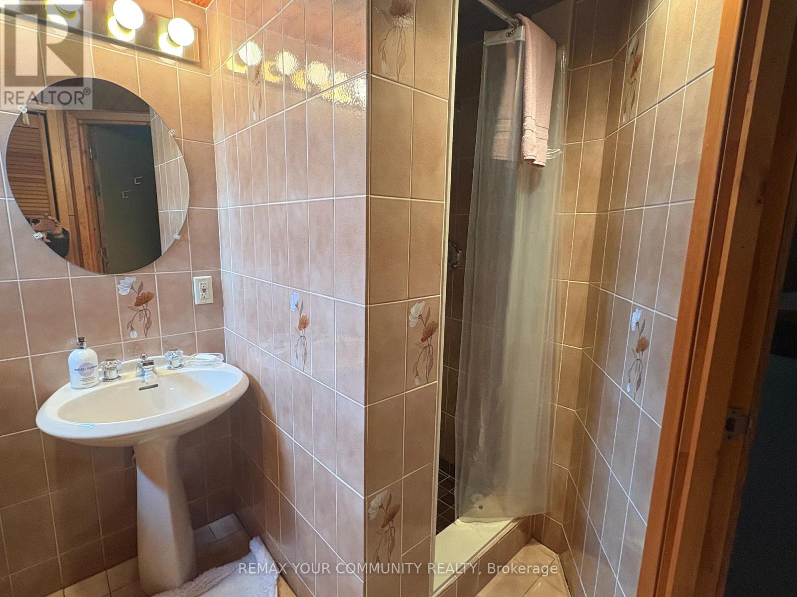 24 Lancer Drive, Vaughan, Ontario  L6A 1E1 - Photo 20 - N12775100