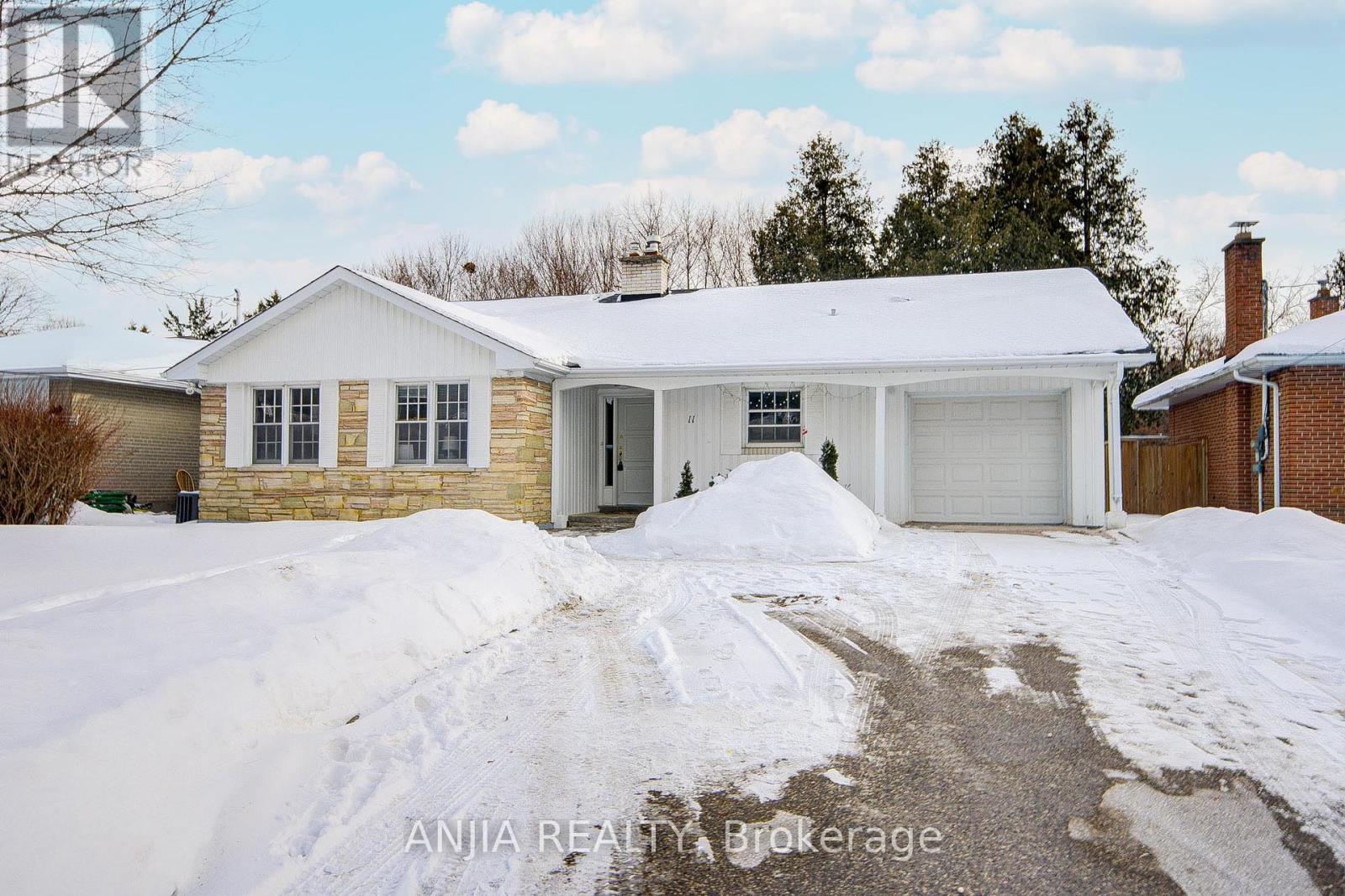 11 Drakefield Road, Markham, Ontario  L3P 1G6 - Photo 4 - N12775106