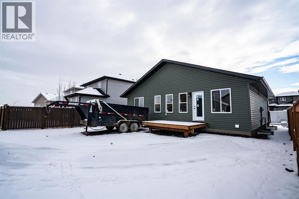 7512 37a Avenue, Camrose, Alberta  T4V 5B8 - Photo 20 - A2267106