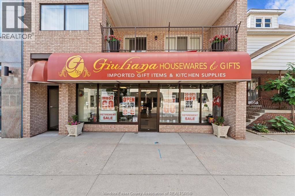 871 Erie Street East, Windsor, Ontario N9A 3Y7 - Photo 1 - 26002914