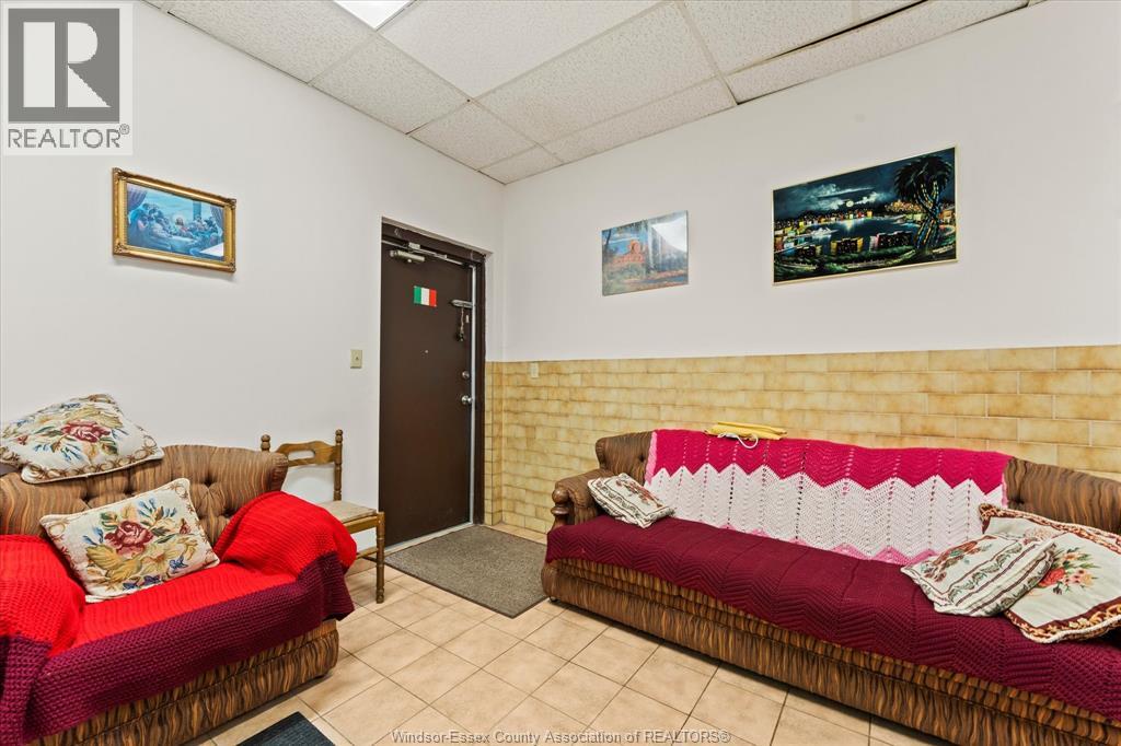 871 Erie Street East, Windsor, Ontario N9A 3Y7 - Photo 18 - 26002914
