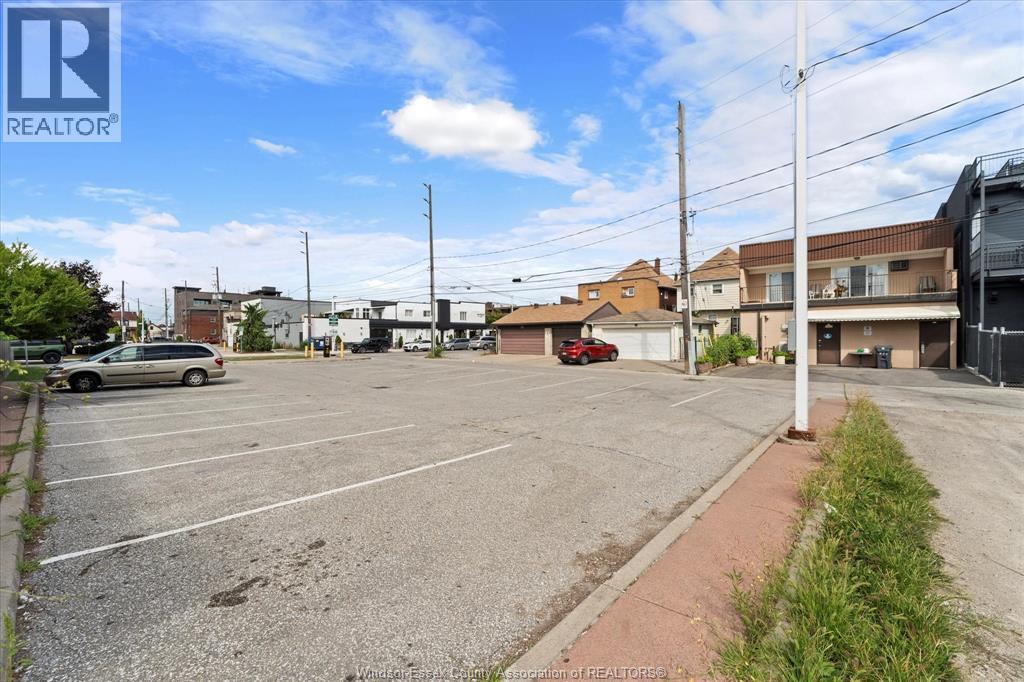 871 Erie Street East, Windsor, Ontario N9A 3Y7 - Photo 35 - 26002914