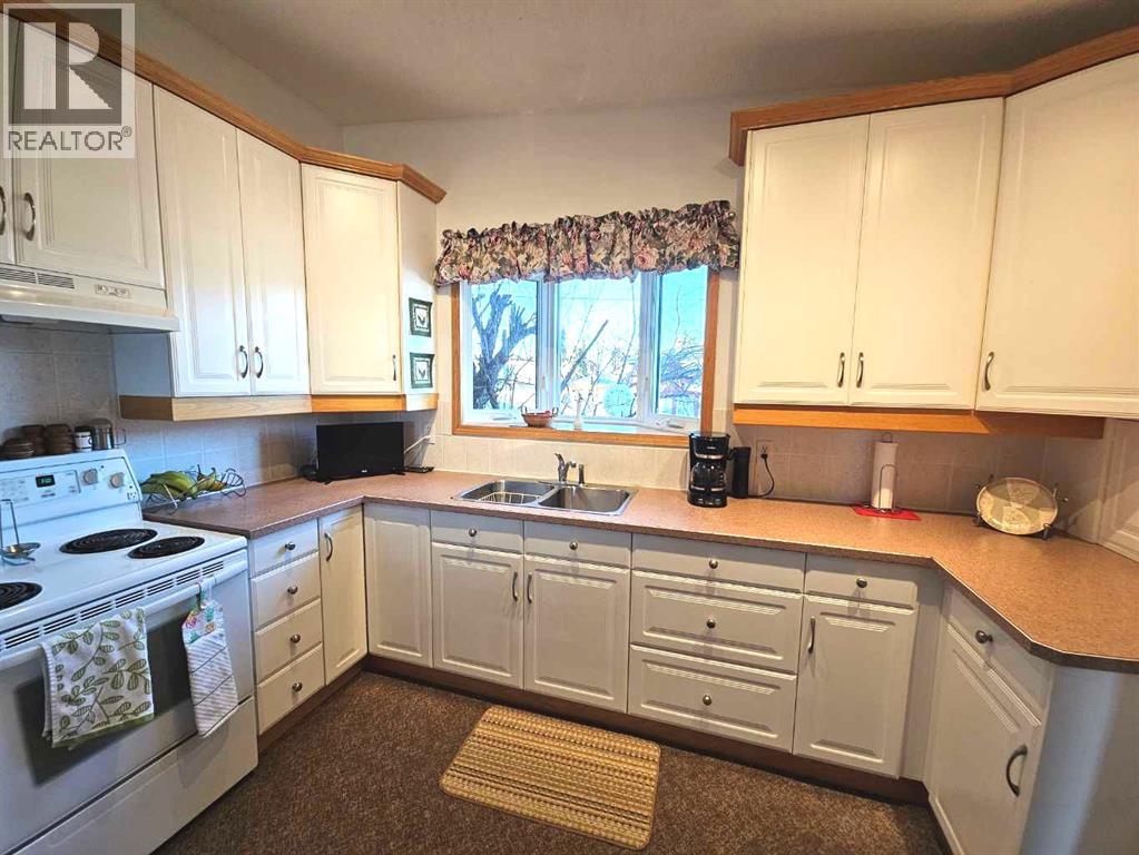 2905 Lakeview Drive S, Lethbridge, Alberta  T1K 3G2 - Photo 17 - A2277508