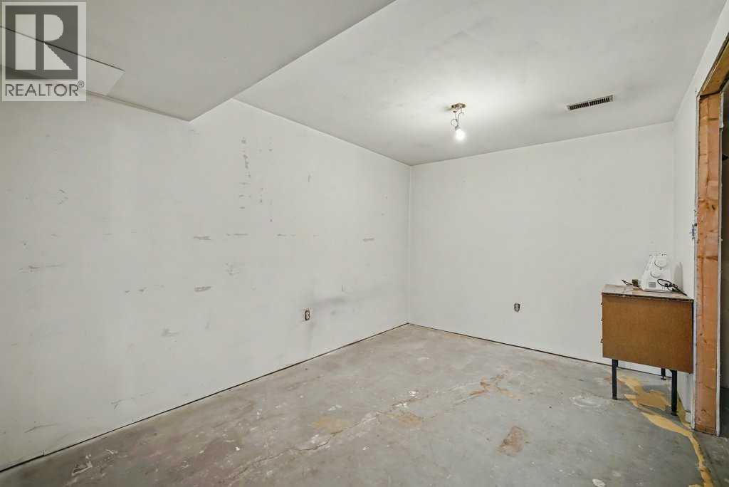 200 Van Horne Crescent Ne, Calgary, Alberta  T2E 6H1 - Photo 27 - A2275432